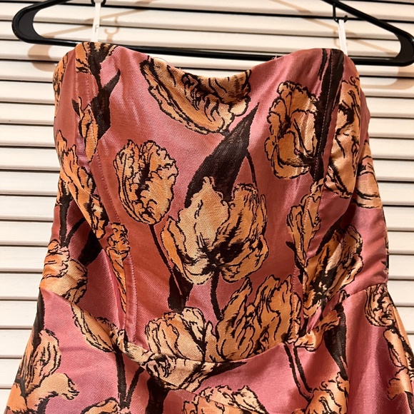 Lulus Gowning Around Mauve Floral Jacquard Strapless Maxi Dress Purple - Size S - Picture 4 of 8